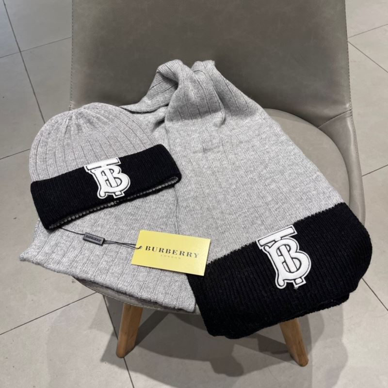 Burberry Caps Scarfs